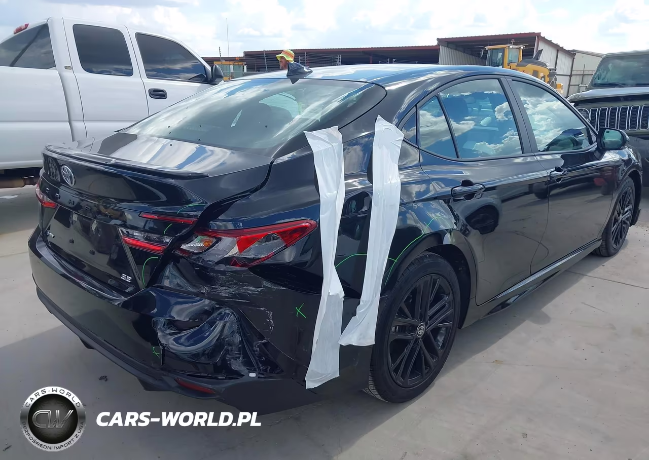 2026 Toyota Camry Se VIN:4T1DAACK8TU306227 - 6