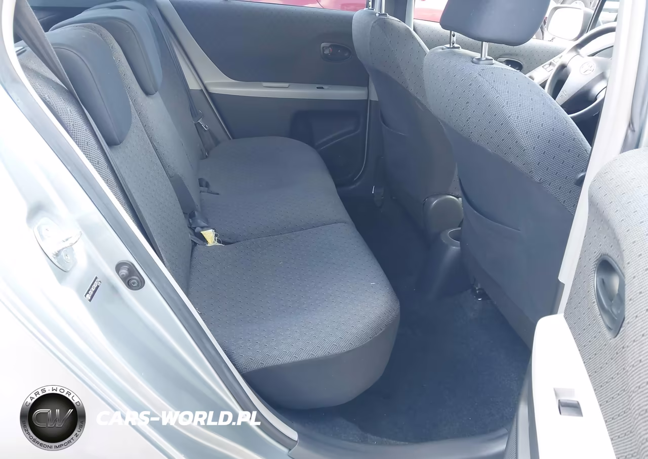 2010 Toyota Yaris VIN:JTDKT4K37A5281216 - 8
