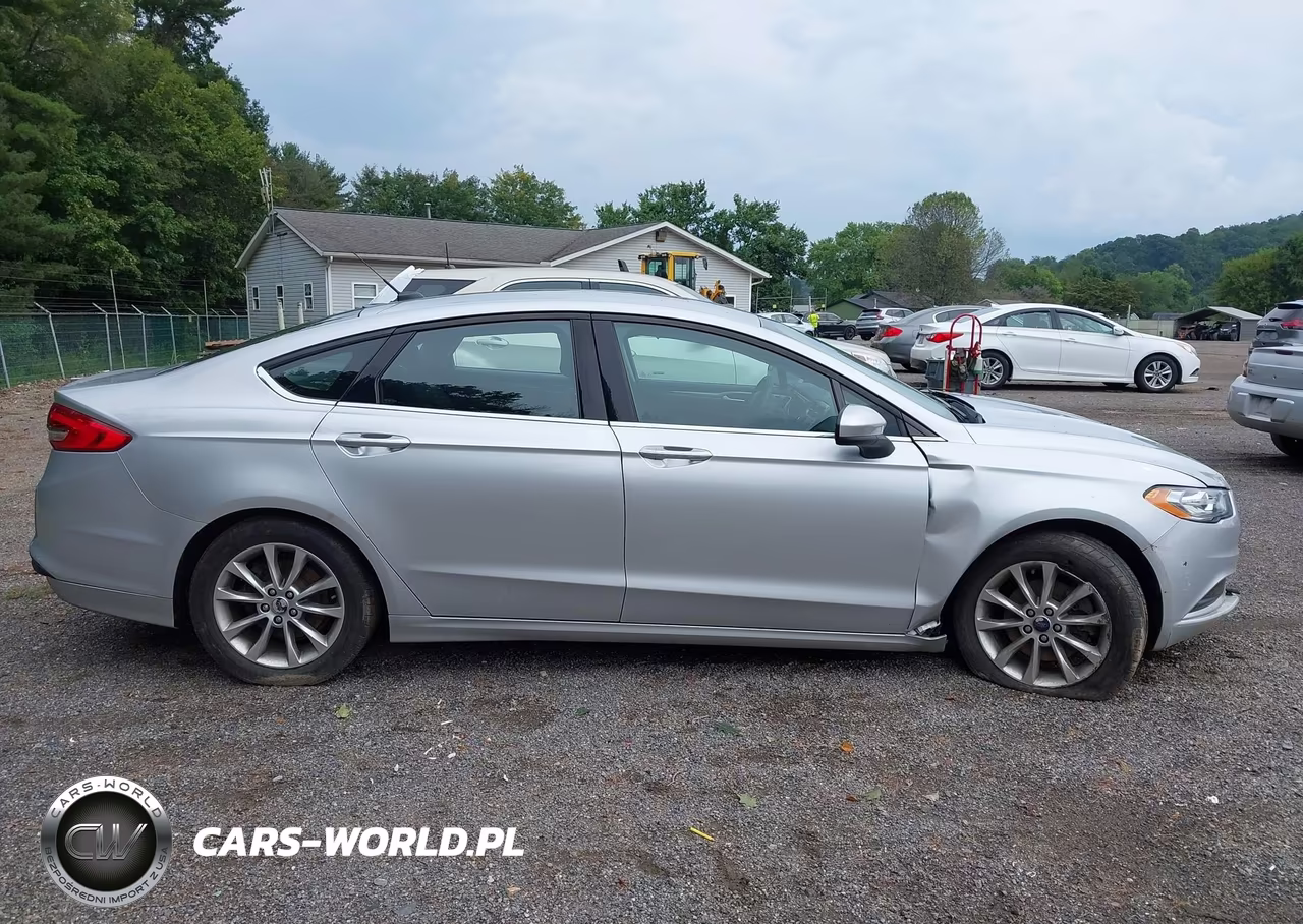 2017 Ford Fusion Se VIN:3FA6P0HD9HR107790 - 12
