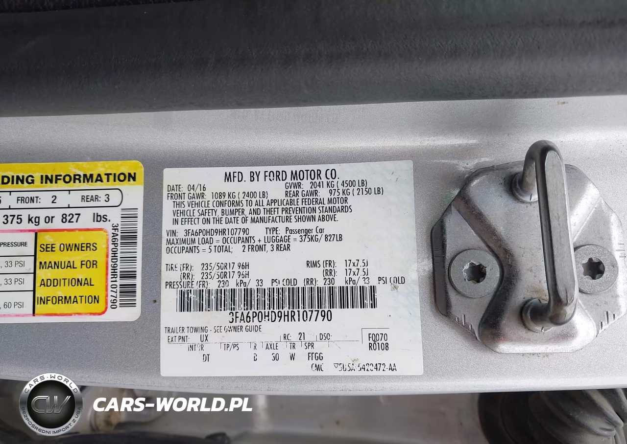 2017 Ford Fusion Se VIN:3FA6P0HD9HR107790 - 9