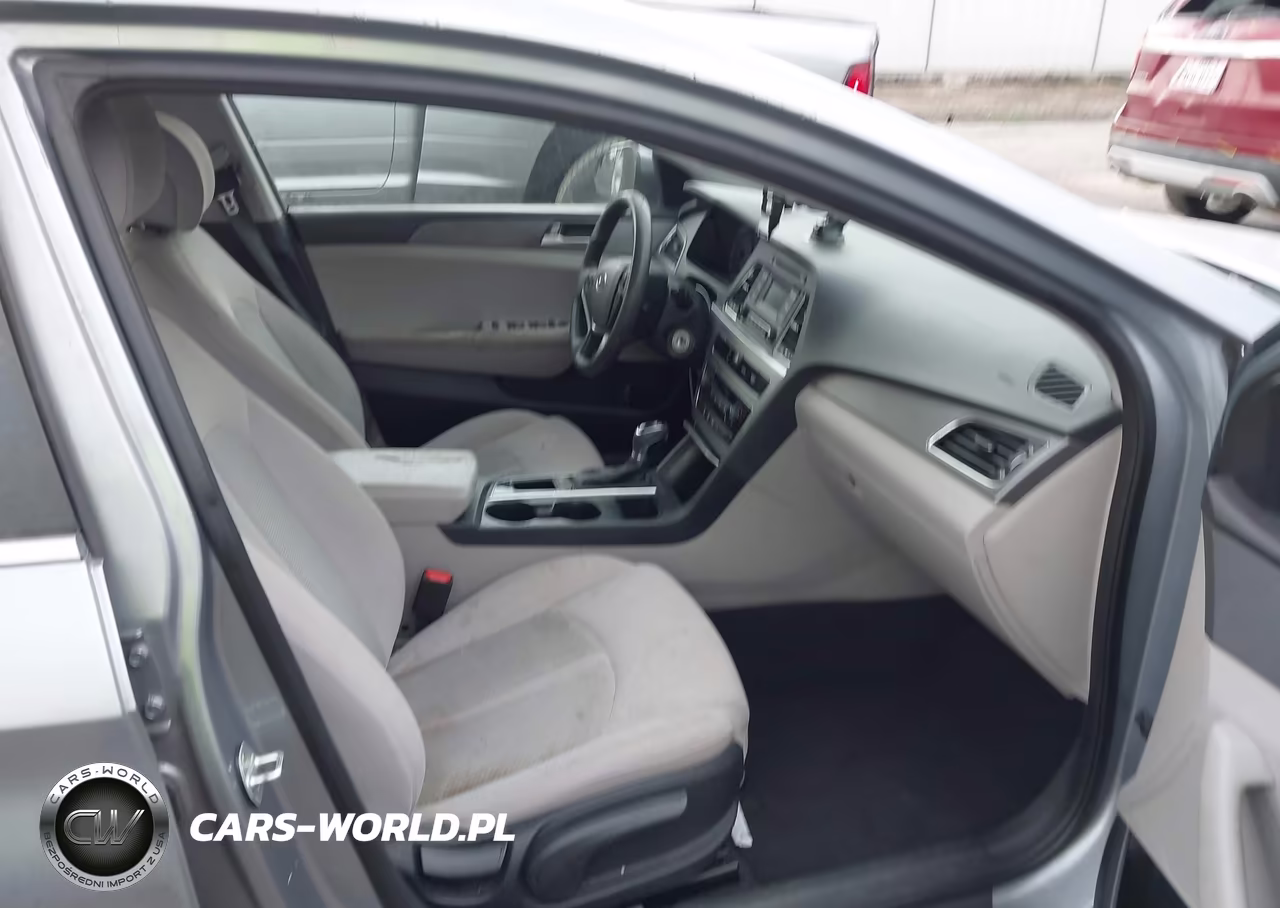 2017 Hyundai Sonata VIN:5NPE24AF9HH547583 - 5