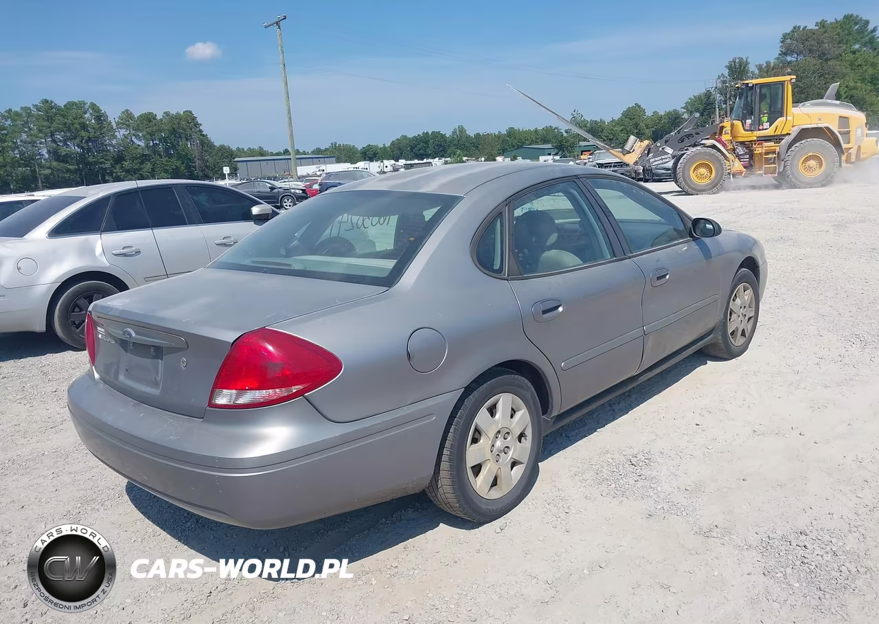 2007 Ford Taurus Se VIN:1FAFP53U47A139396 - 4