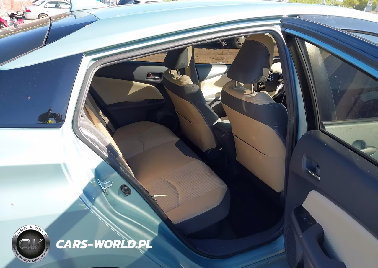 2016 Toyota Prius Three VIN:JTDKARFU4G3001603 - 8
