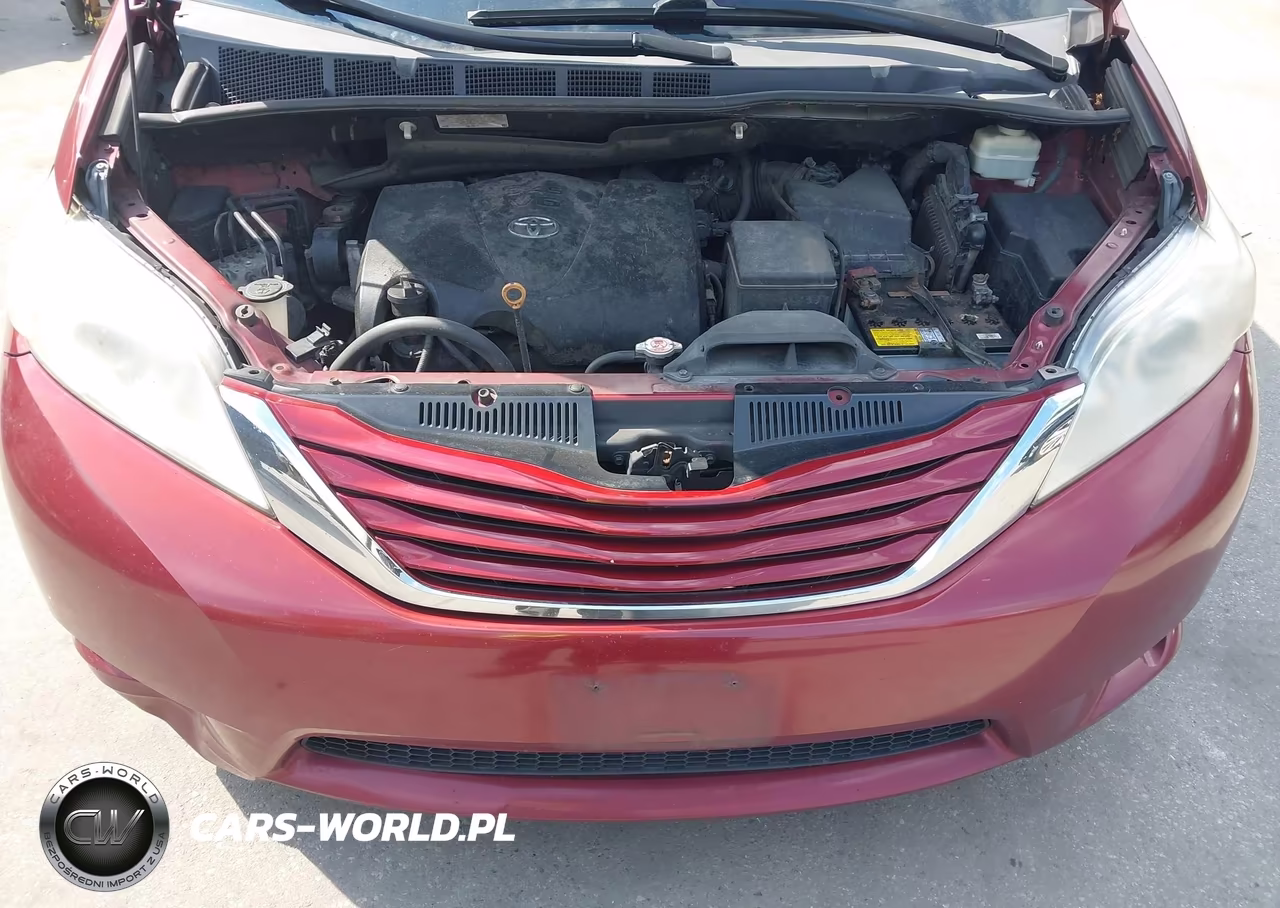 2017 Toyota Sienna Le 8 Passenger VIN:5TDKZ3DC0HS811942 - 10