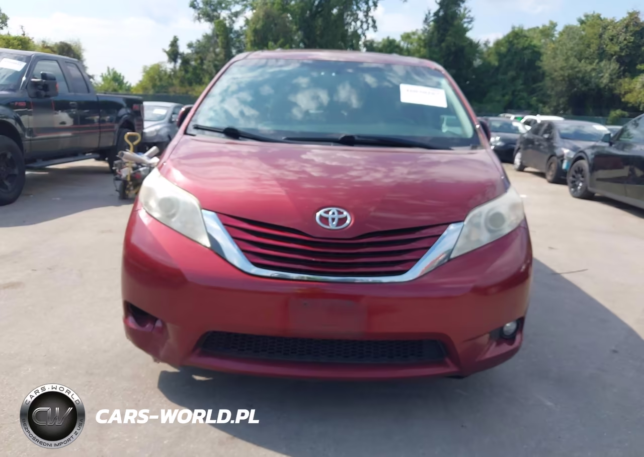 2017 Toyota Sienna Le 8 Passenger VIN:5TDKZ3DC0HS811942 - 12