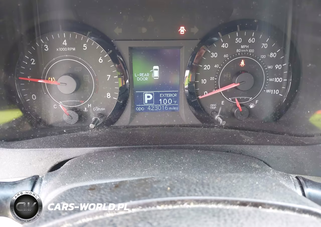 2017 Toyota Sienna Le 8 Passenger VIN:5TDKZ3DC0HS811942 - 7