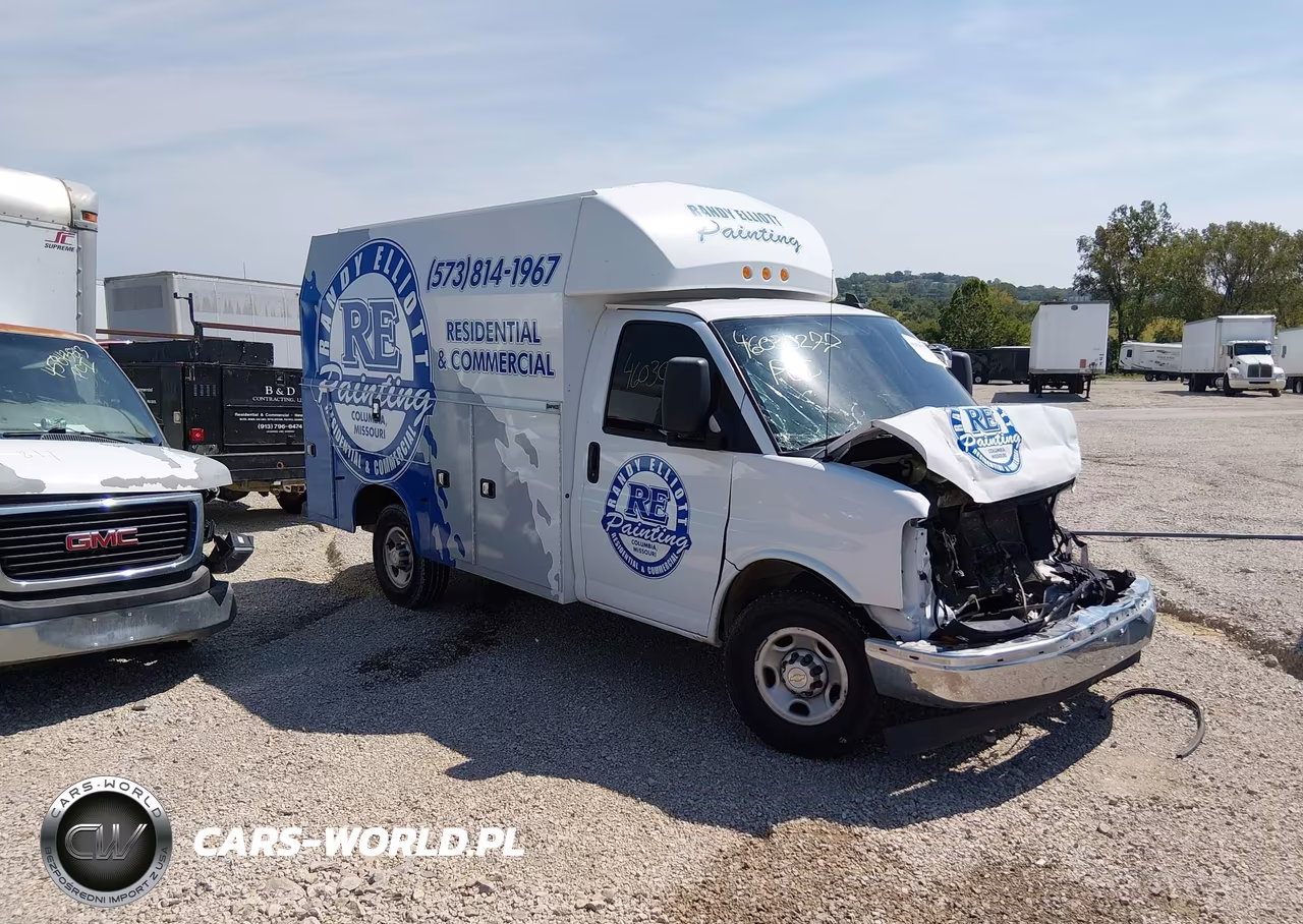 2020 Chevrolet Express Cutaway Work Van VIN:1GB0GRFG3L1227920 - 1