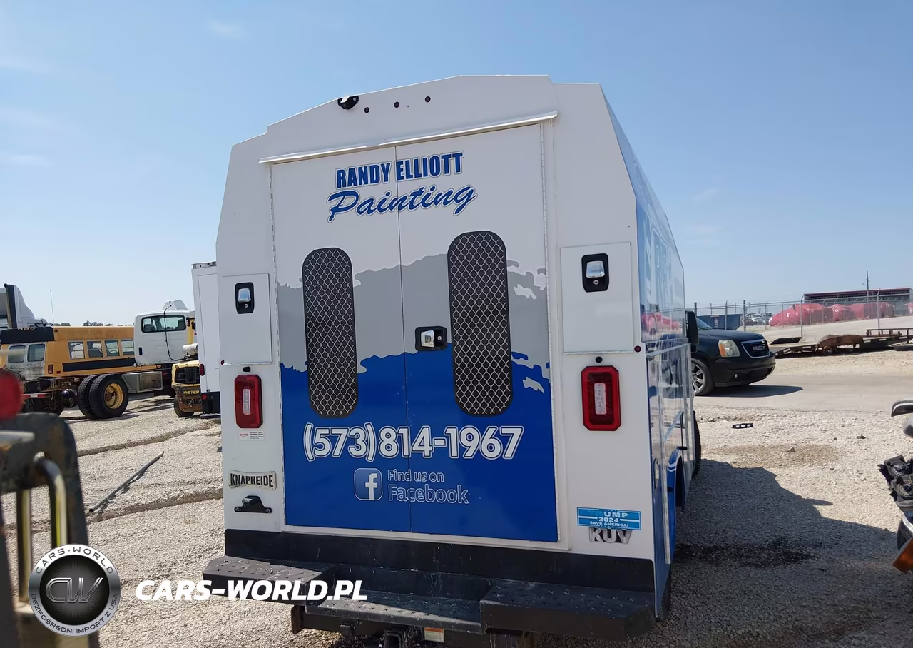 2020 Chevrolet Express Cutaway Work Van VIN:1GB0GRFG3L1227920 - 15