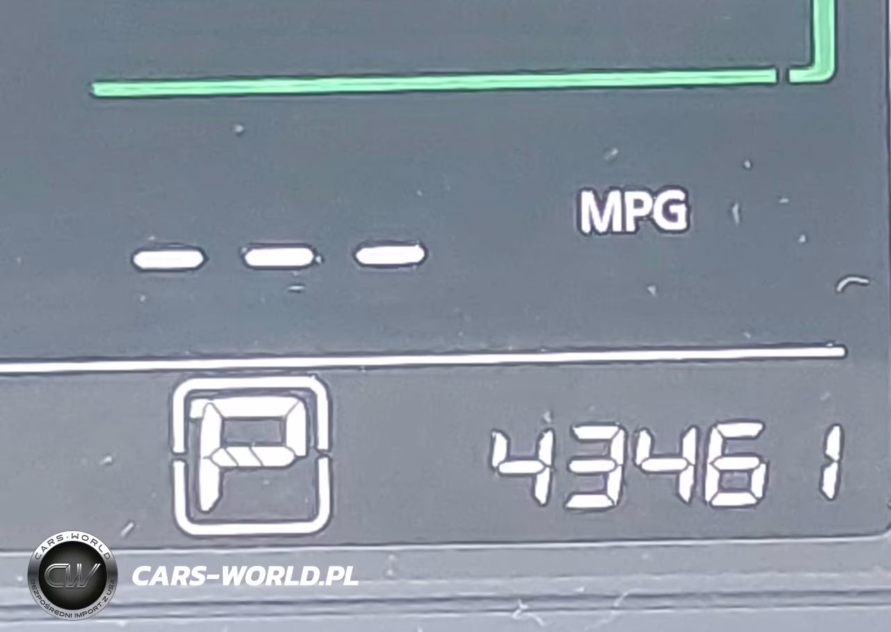 2017 Nissan Sentra S VIN:3N1AB7APXHY336620 - 6