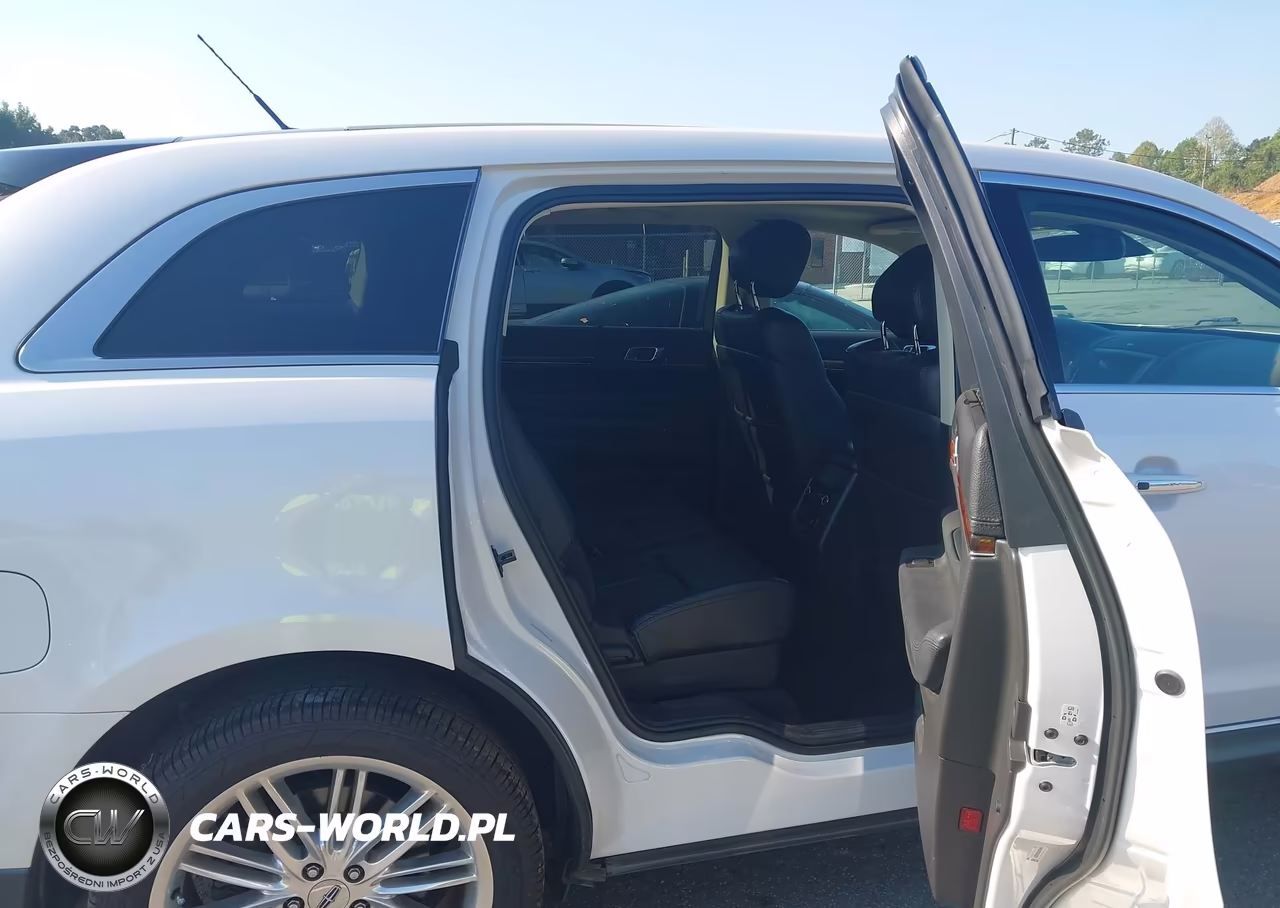 2019 Lincoln Mkt Reserve VIN:2LMHJ5AT2KBL02221 - 8