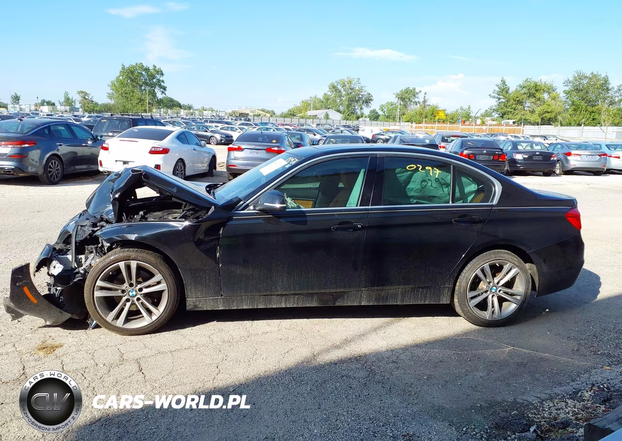 2018 BMW 330I xDrive VIN:WBA8D9C58JA616377 - 14