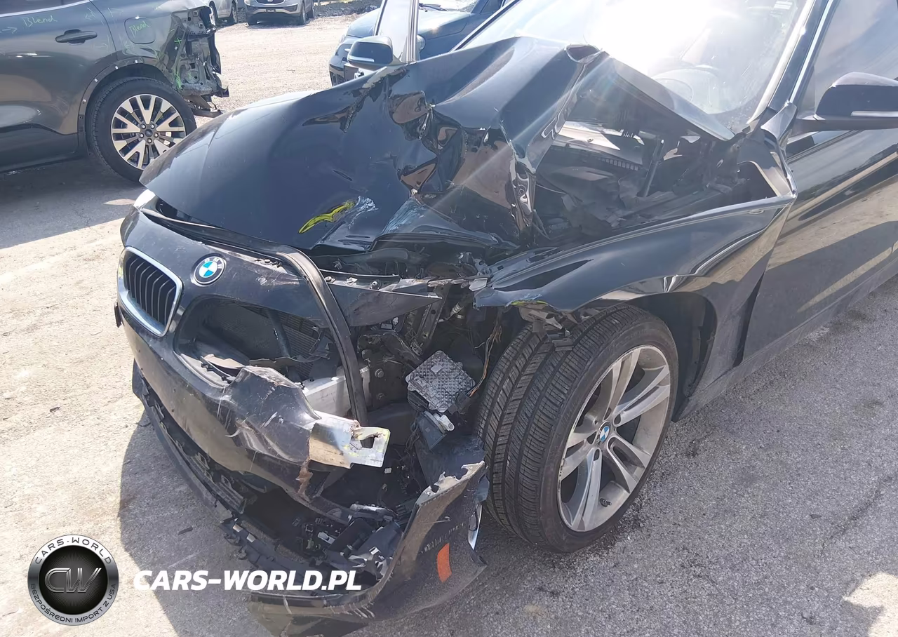 2018 BMW 330I xDrive VIN:WBA8D9C58JA616377 - 6