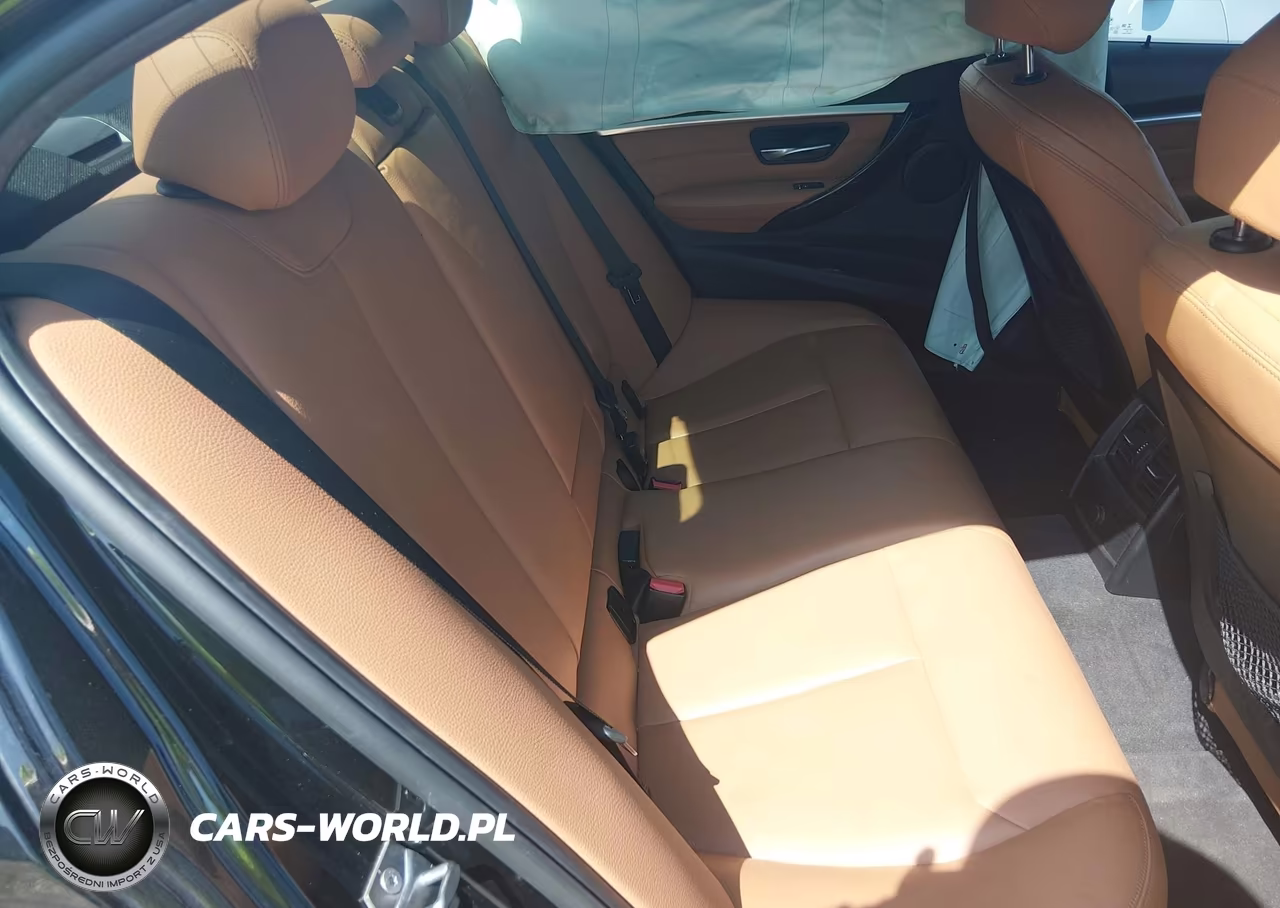 2018 BMW 330I xDrive VIN:WBA8D9C58JA616377 - 8