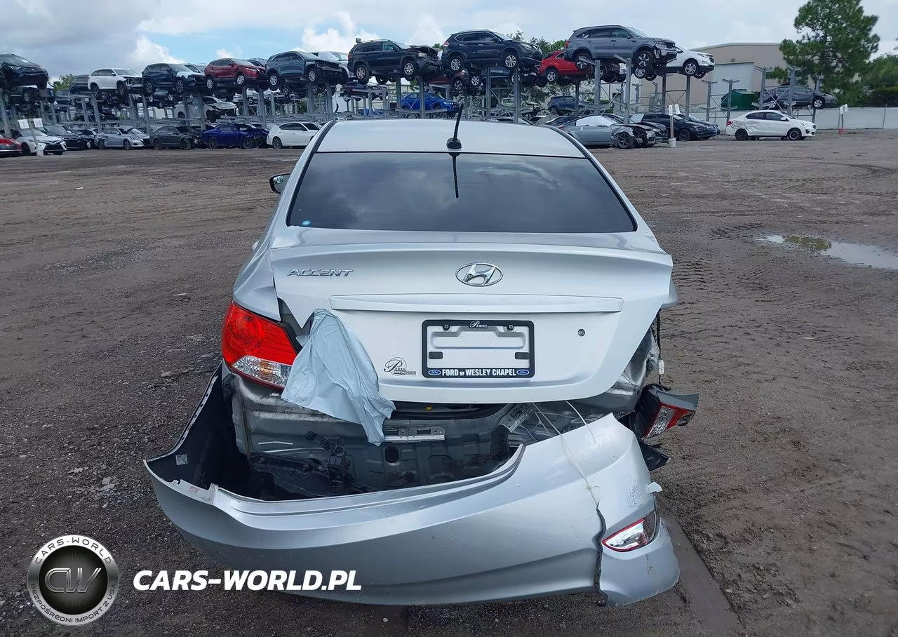 2014 Hyundai Accent Gls VIN:KMHCT4AE4EU756237 - 17