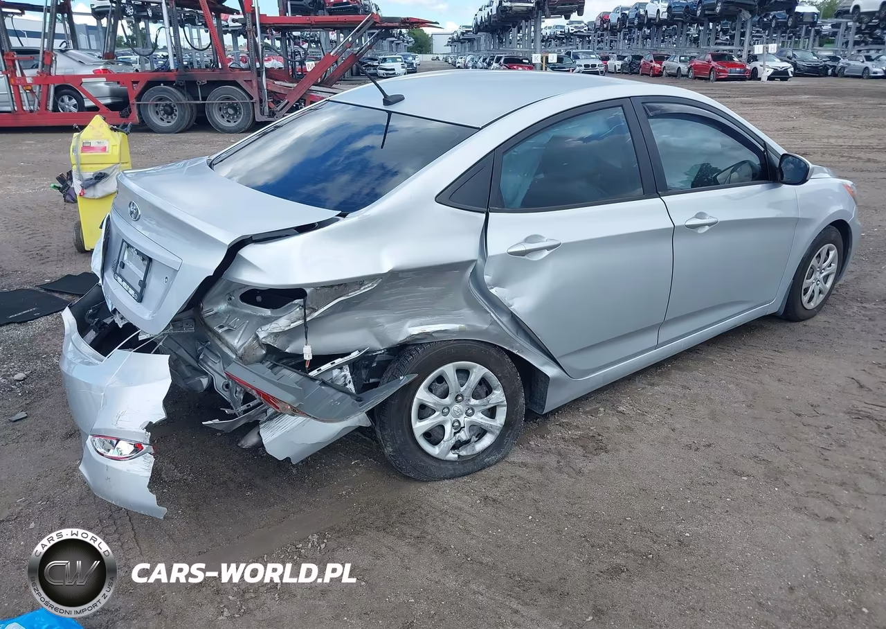 2014 Hyundai Accent Gls VIN:KMHCT4AE4EU756237 - 4