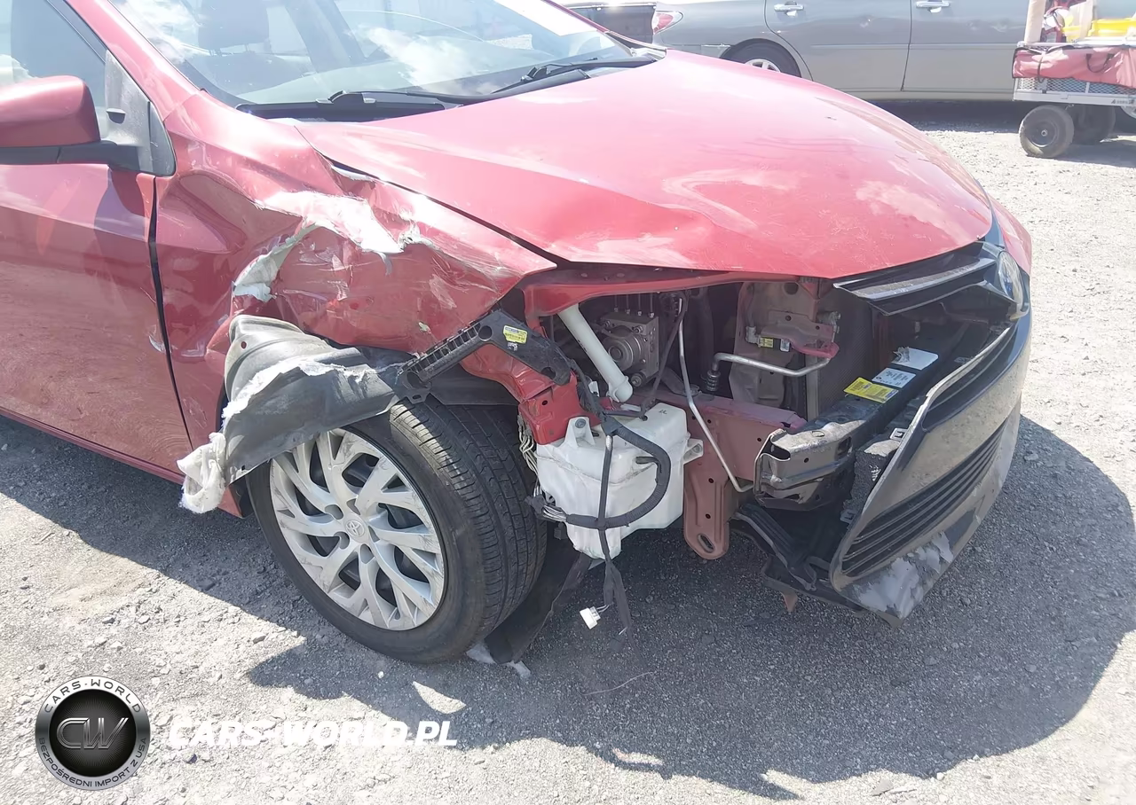 2017 Toyota Corolla Le VIN:5YFBURHE6HP604848 - 6