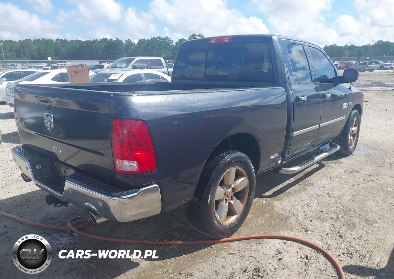 2016 Ram 1500 Big Horn VIN:1C6RR6GT9GS299669 - 4