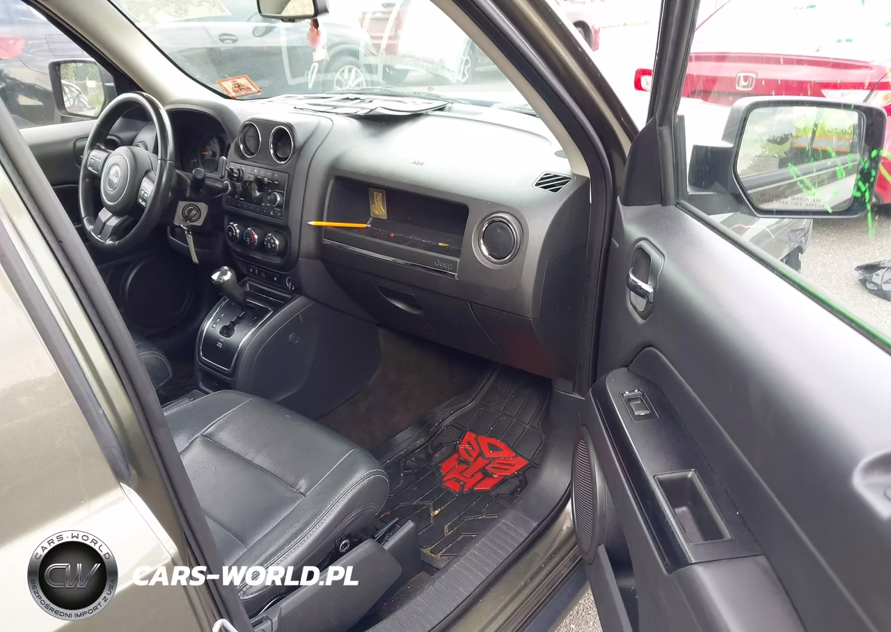 2015 Jeep Patriot High Altitude Edition VIN:1C4NJRFB9FD271799 - 5