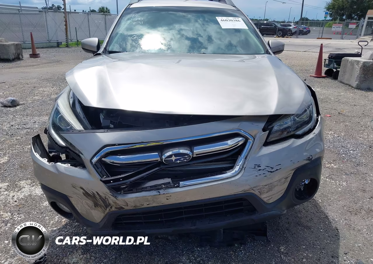 2018 Subaru Outback 2.5I Premium VIN:4S4BSACC2J3364768 - 6