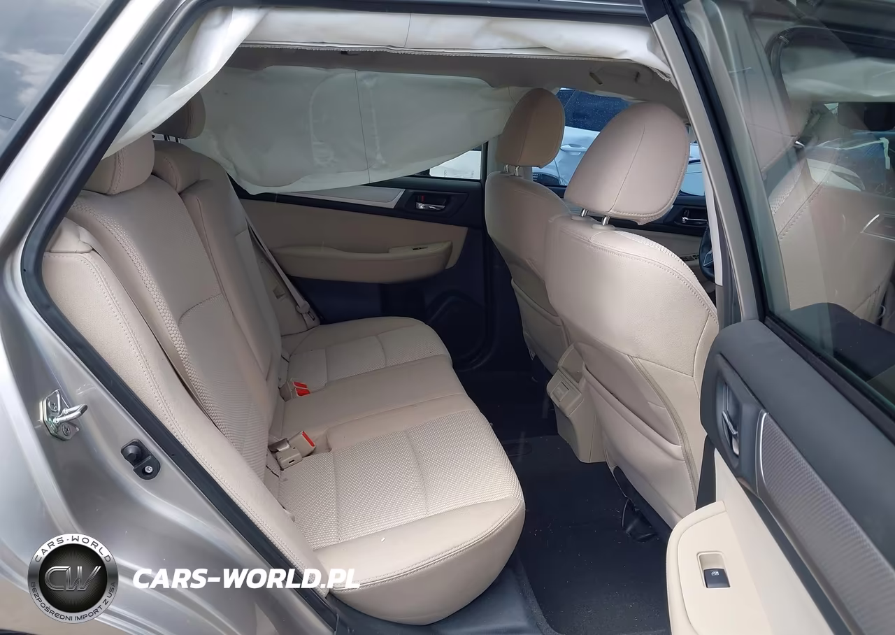 2018 Subaru Outback 2.5I Premium VIN:4S4BSACC2J3364768 - 8