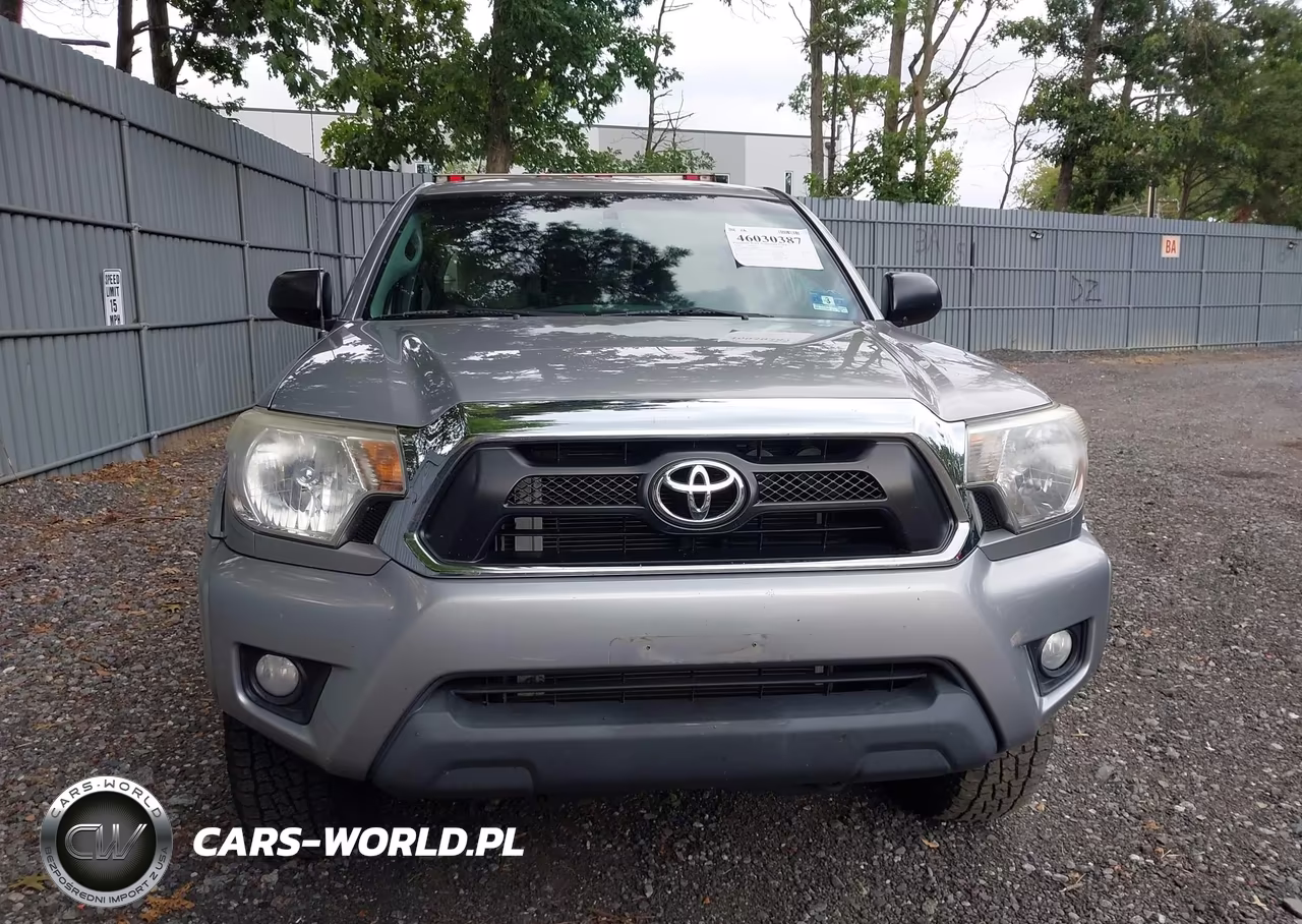 2014 Toyota Tacoma Base V6 VIN:3TMMU4FN5EM066970 - 12