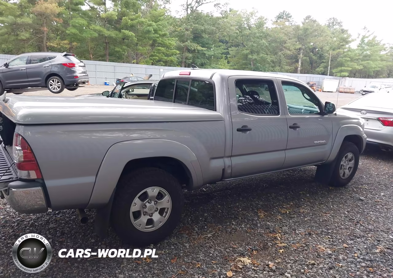 2014 Toyota Tacoma Base V6 VIN:3TMMU4FN5EM066970 - 13