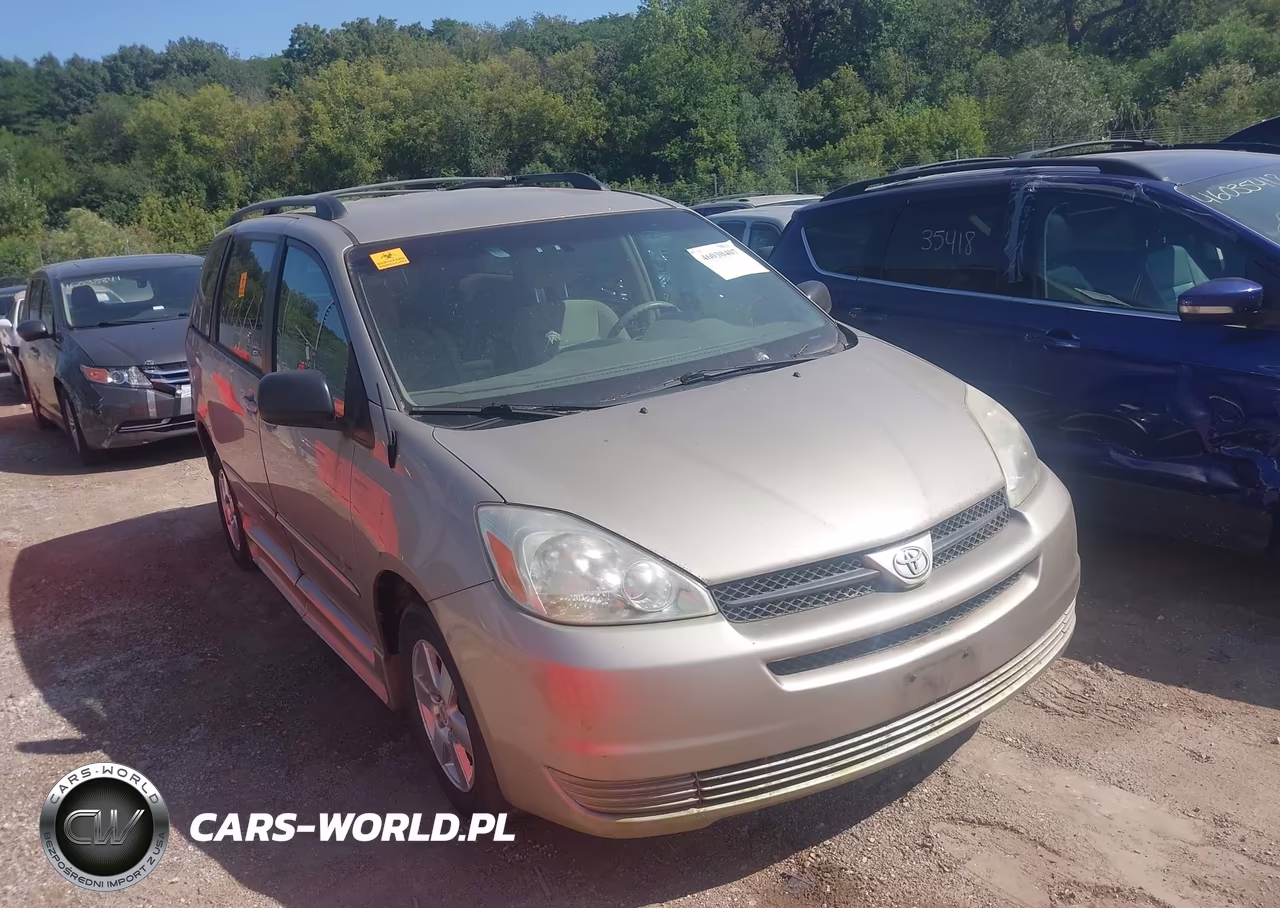 2004 Toyota Sienna Le
