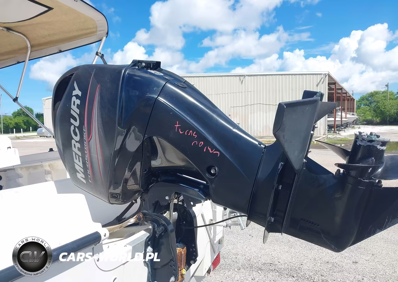 2017 Bayliner Other VIN:BLBX3699C717 - 19
