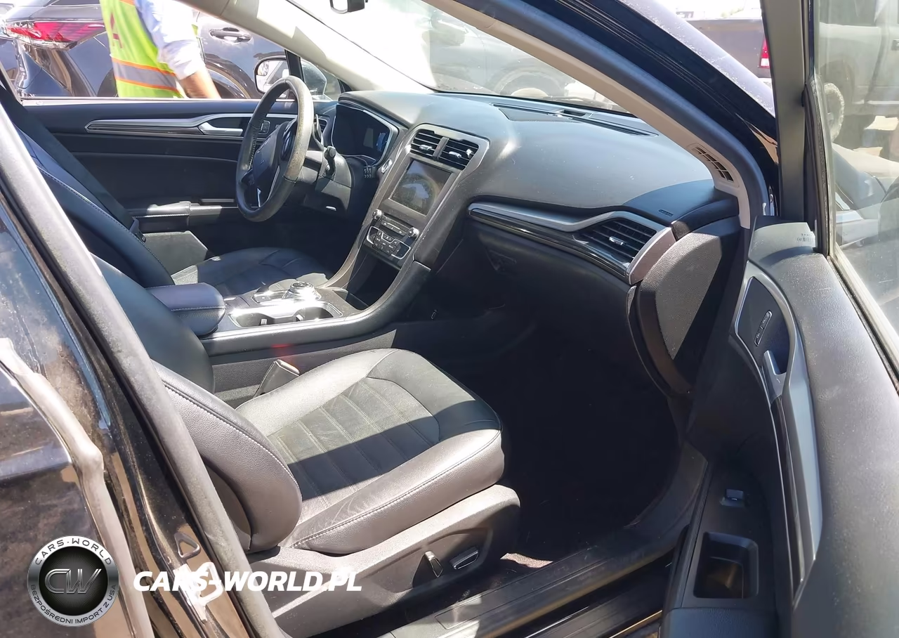 2017 Ford Fusion Se VIN:3FA6P0HD7HR138990 - 5