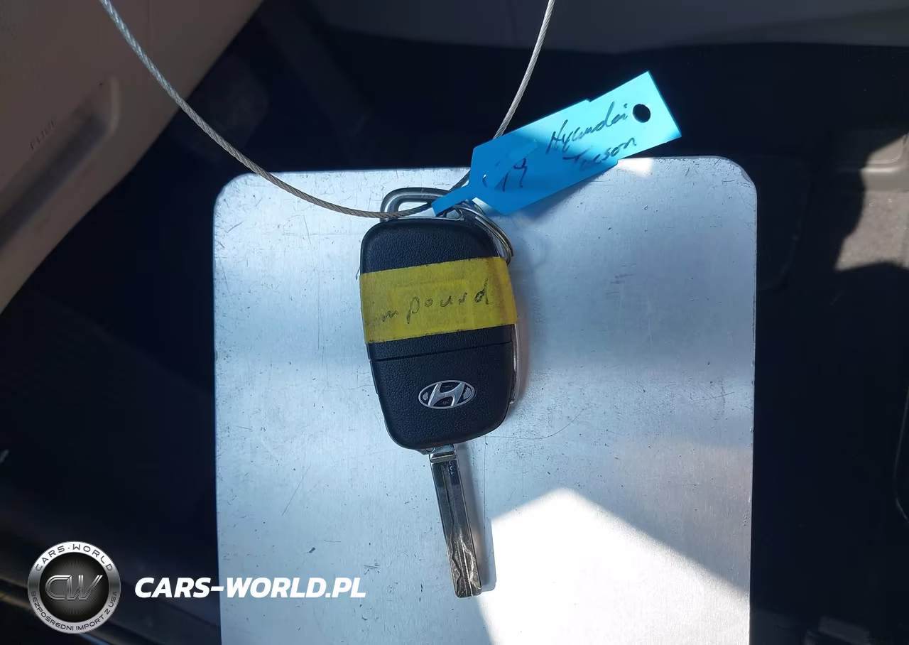 2019 Hyundai Tucson Se VIN:KM8J2CA45KU978647 - 11