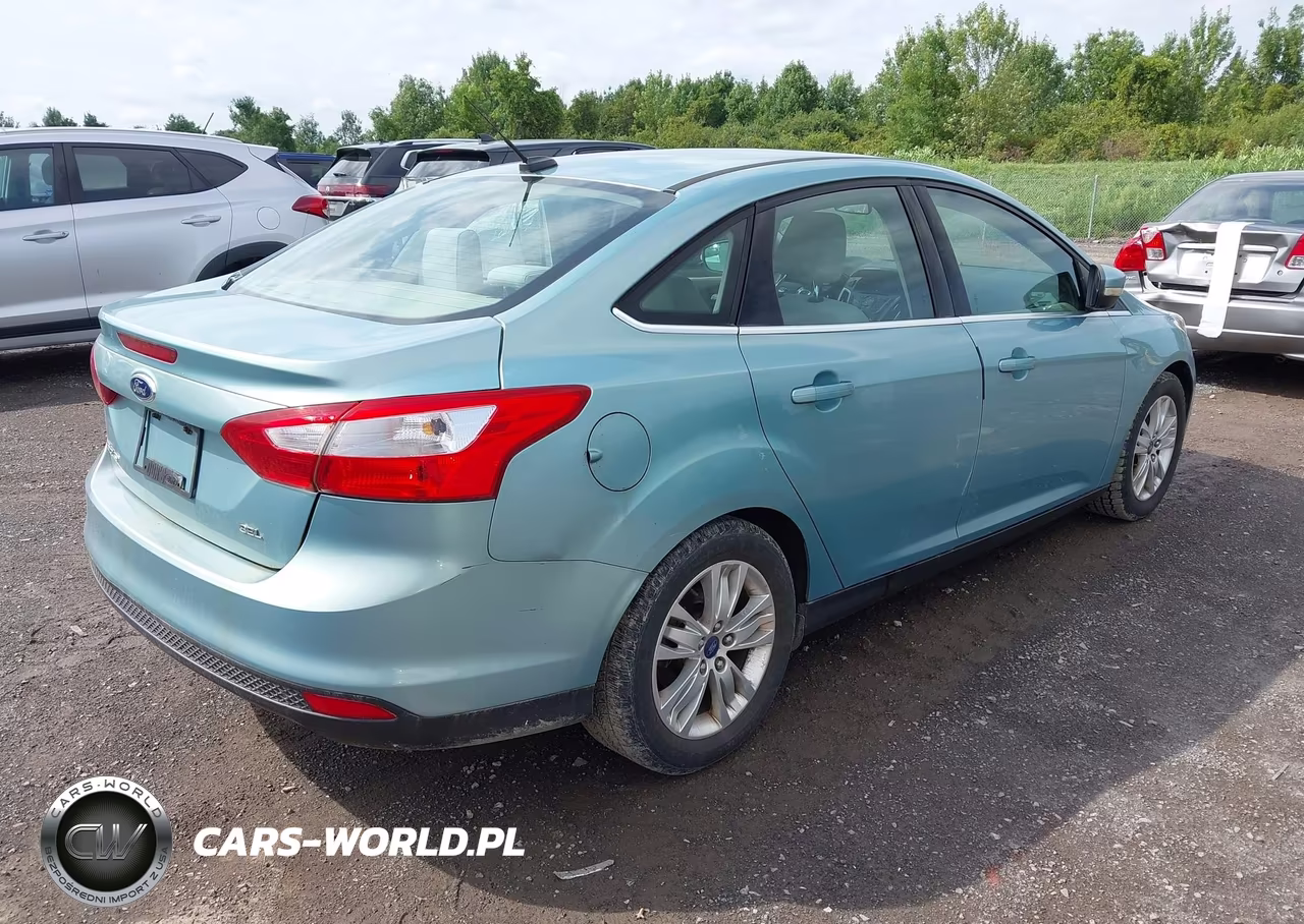 2012 Ford Focus Sel VIN:1FAHP3H26CL363479 - 4