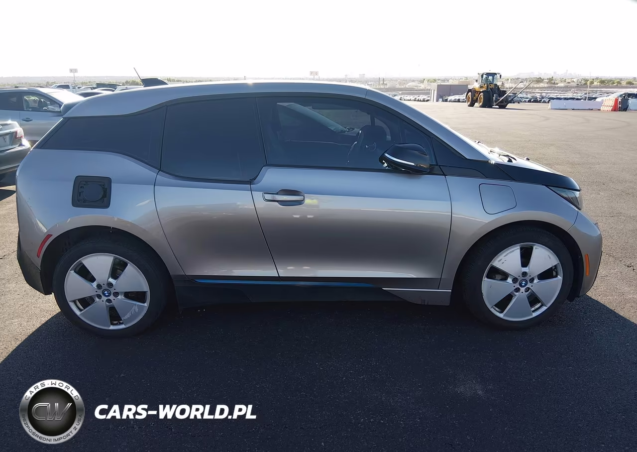 2015 BMW I3 Base W-Range Extender VIN:WBY1Z4C5XFV504526 - 13