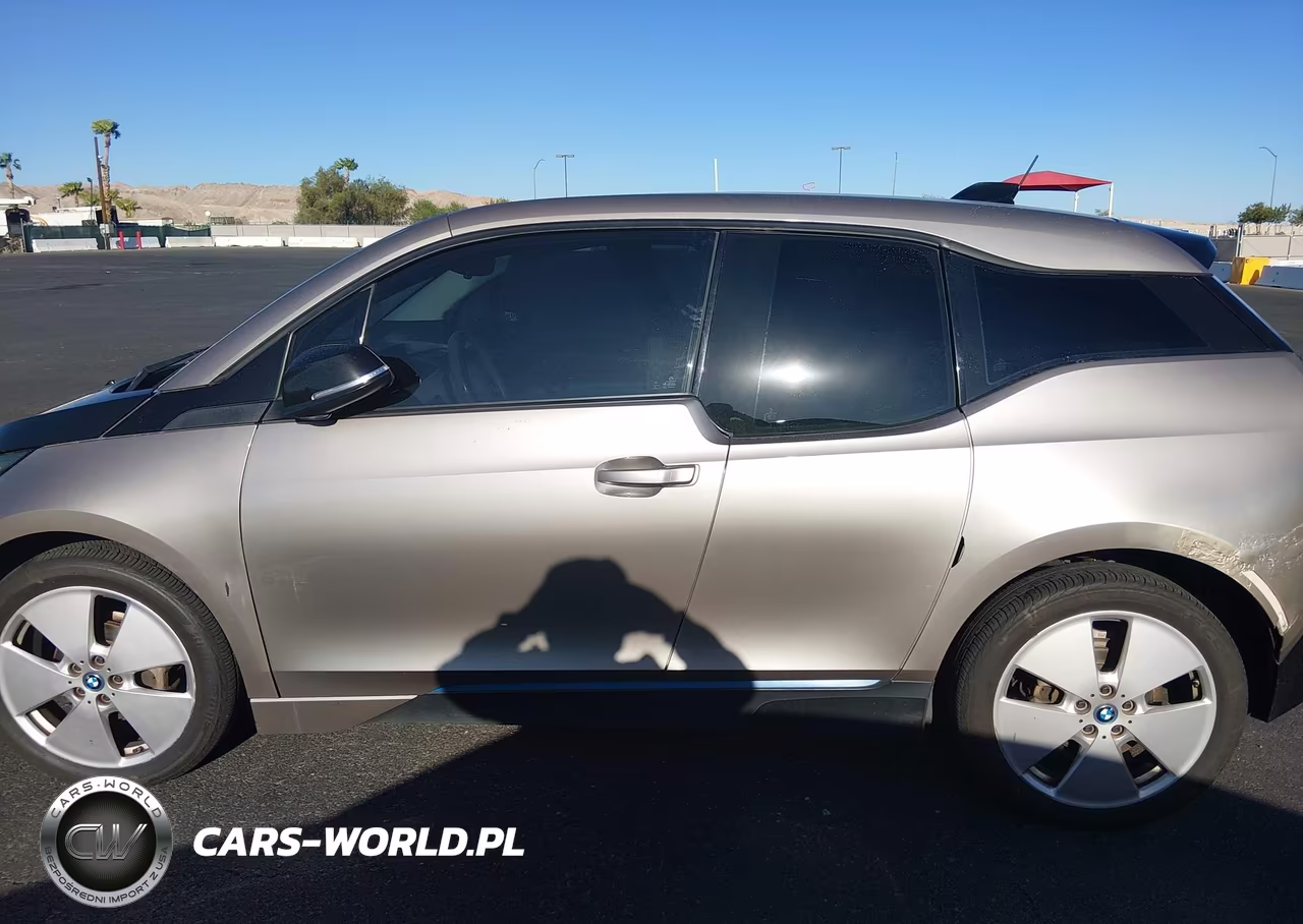 2015 BMW I3 Base W-Range Extender VIN:WBY1Z4C5XFV504526 - 14