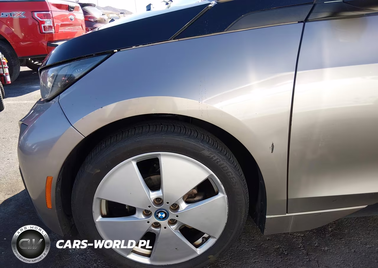 2015 BMW I3 Base W-Range Extender VIN:WBY1Z4C5XFV504526 - 19