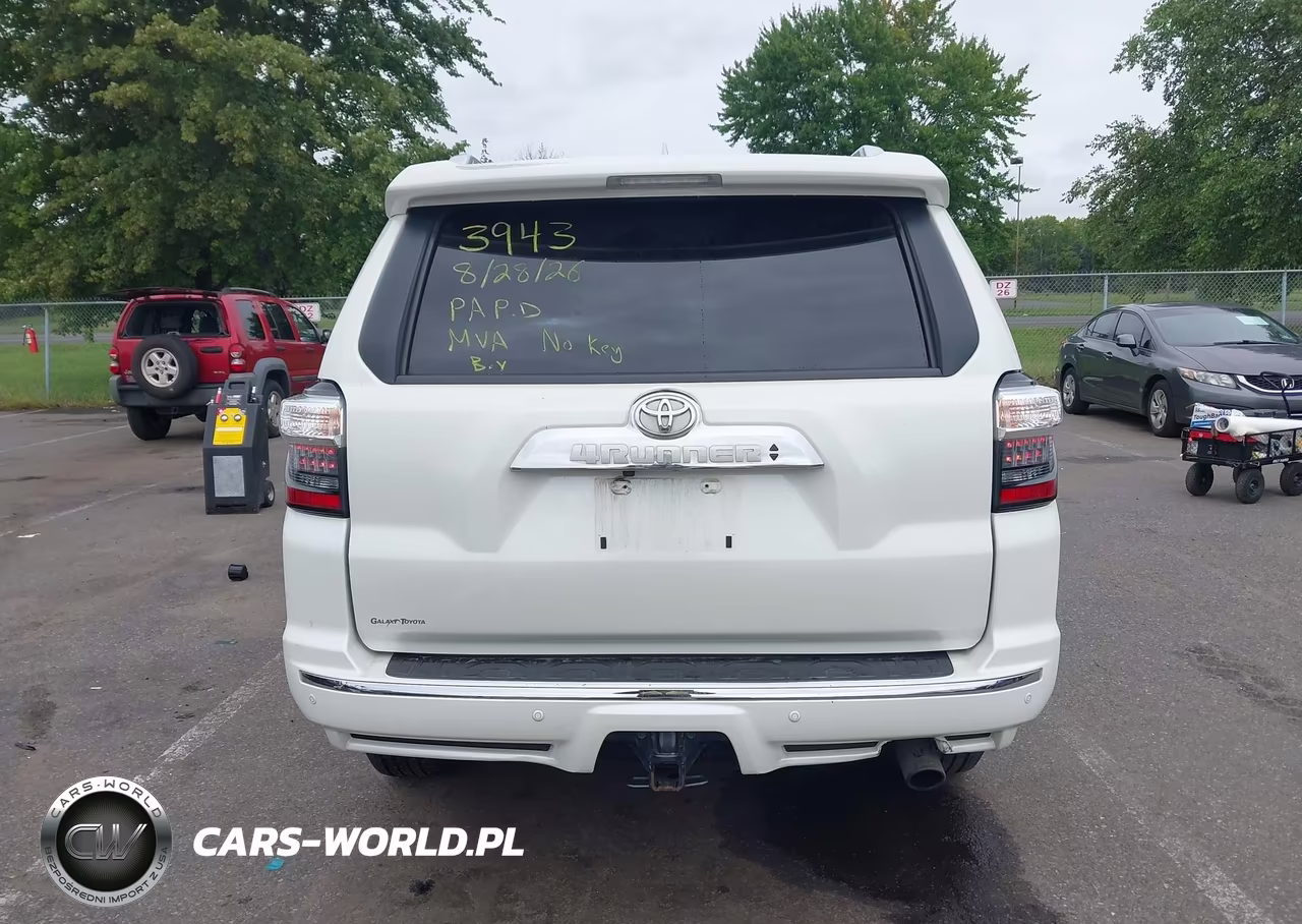 2022 Toyota 4Runner Limited VIN:JTEKU5JR4N6043943 - 16