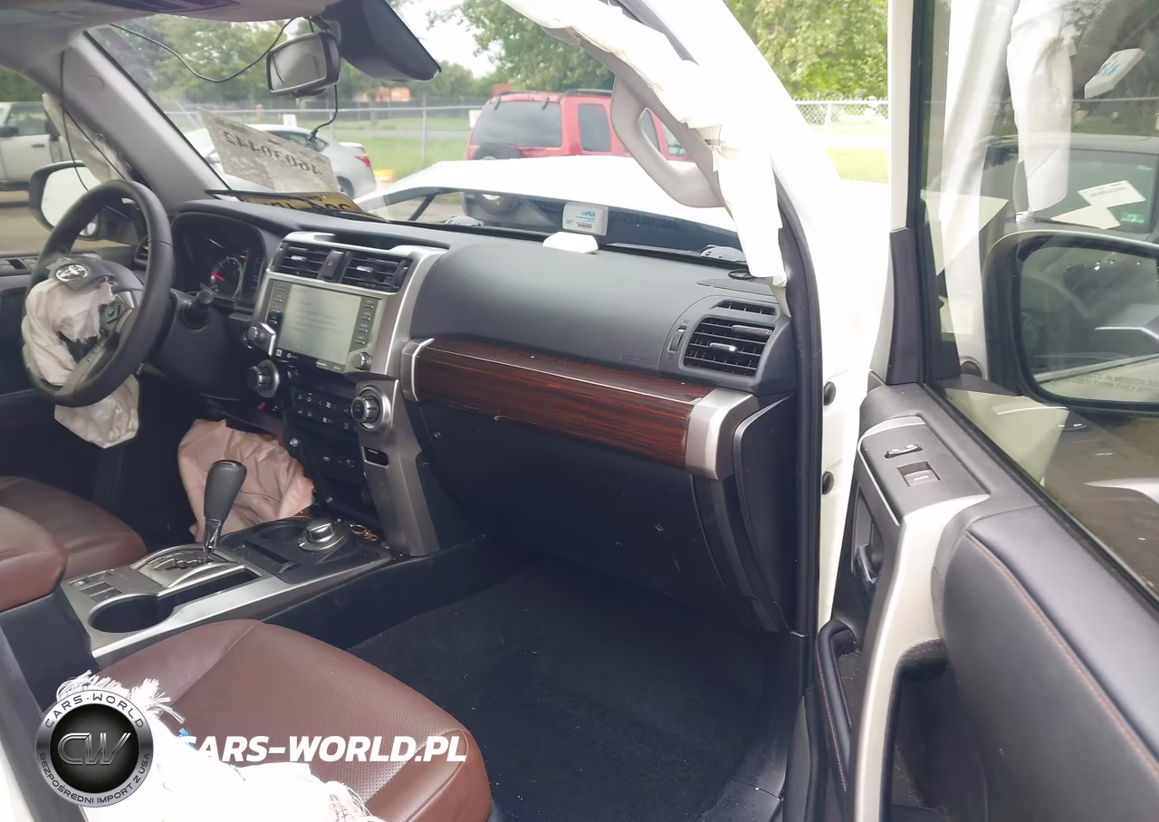 2022 Toyota 4Runner Limited VIN:JTEKU5JR4N6043943 - 5