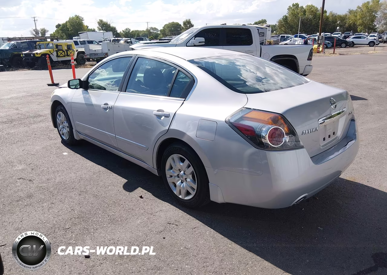 2011 Nissan Altima 2.5 S VIN:1N4AL2AP6BN508651 - 3