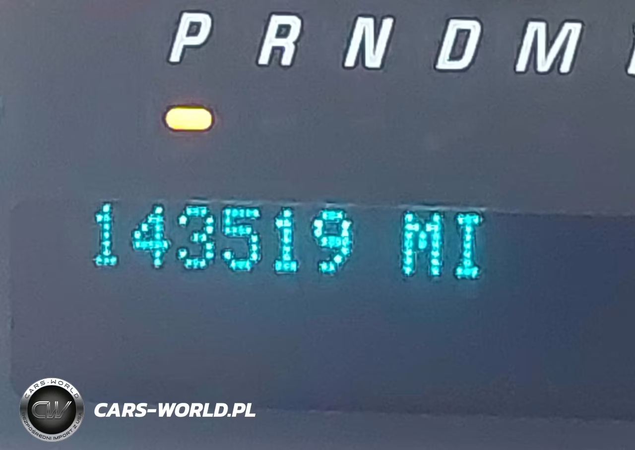 2015 Chevrolet Express 2500 Work Van VIN:1GCWGFCF8F1234592 - 16