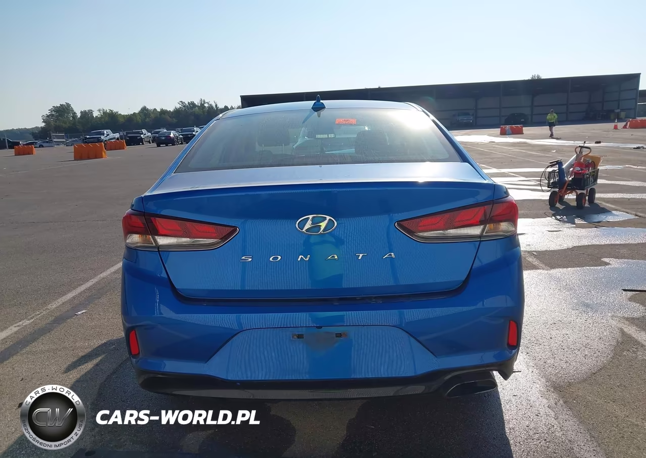 2018 Hyundai Sonata Sel+ VIN:5NPE34AF3JH710778 - 16