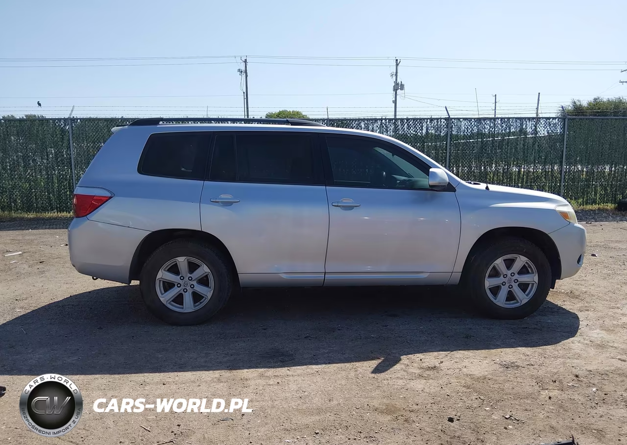 2010 Toyota Highlander Base V6 VIN:5TDZK3EH2AS012490 - 13