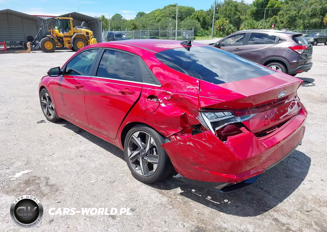 2021 Hyundai Elantra Limited VIN:5NPLP4AG3MH034437 - 3