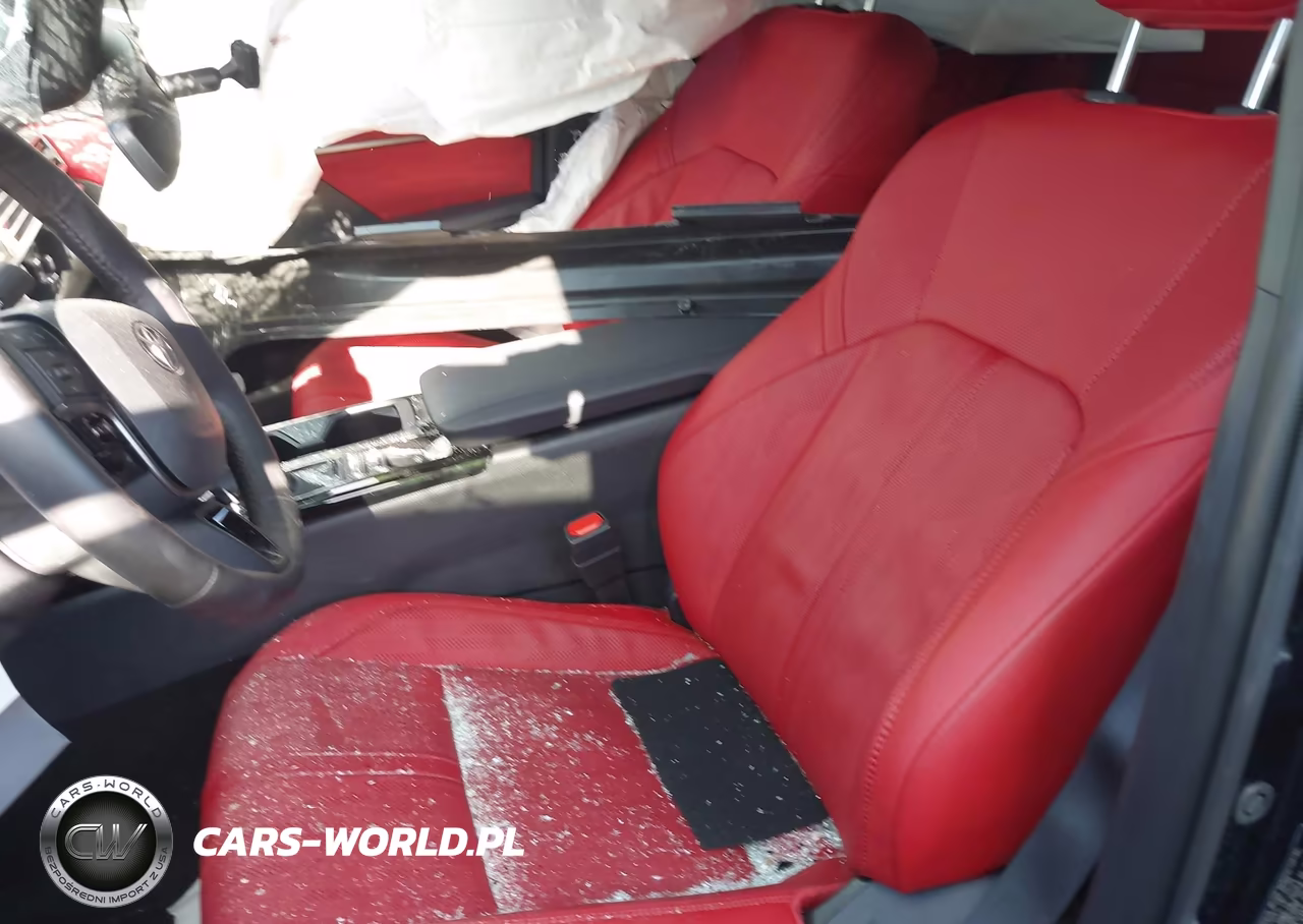 2026 Toyota Camry Xse VIN:4T1DAACKXTU736194 - 14