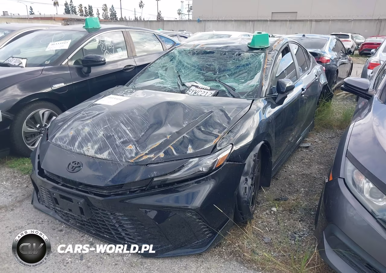 2026 Toyota Camry Xse VIN:4T1DAACKXTU736194 - 2