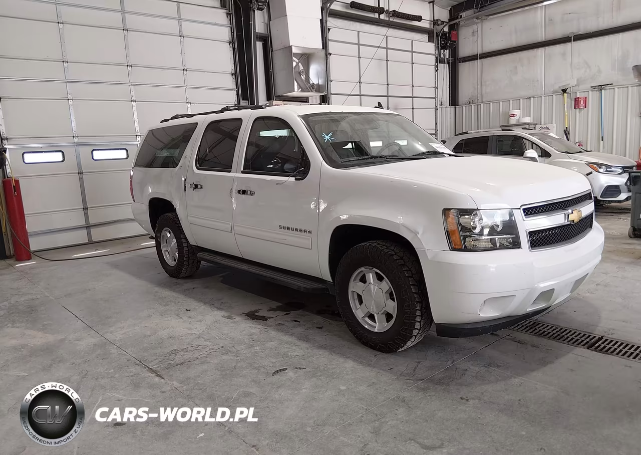 2014 Chevrolet Suburban 1500 Lt