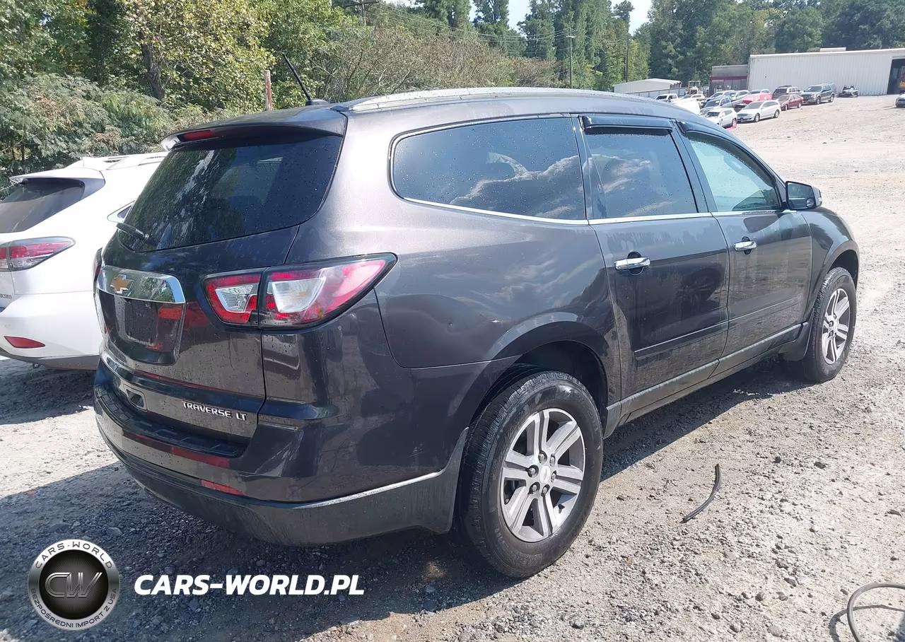 2015 Chevrolet Traverse Lt VIN:1GNKRGKD6FJ350752 - 4