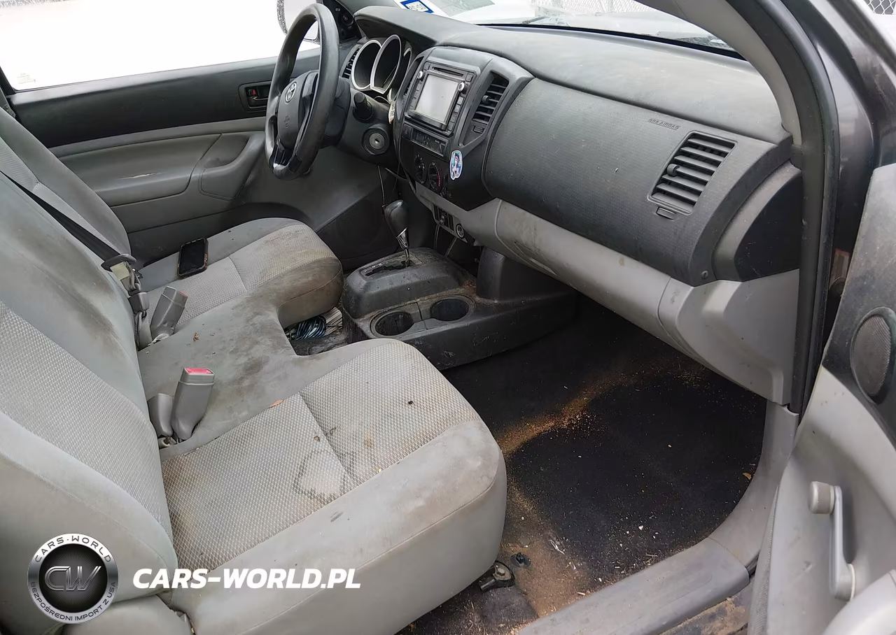 2014 Toyota Tacoma VIN:5TFNX4CN8EX040812 - 5