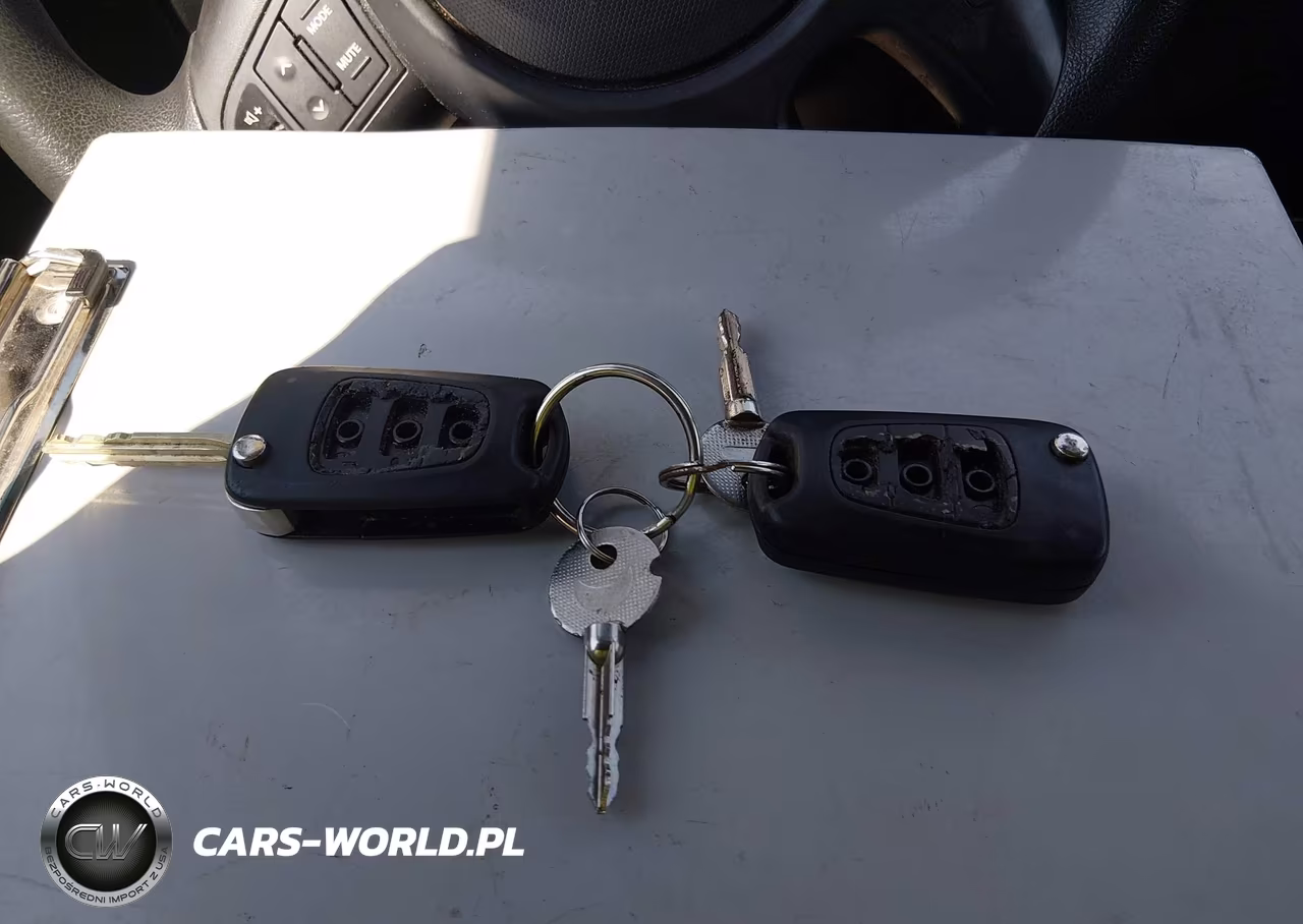 2013 Kia Soul VIN:KNDJT2A53D7576678 - 11