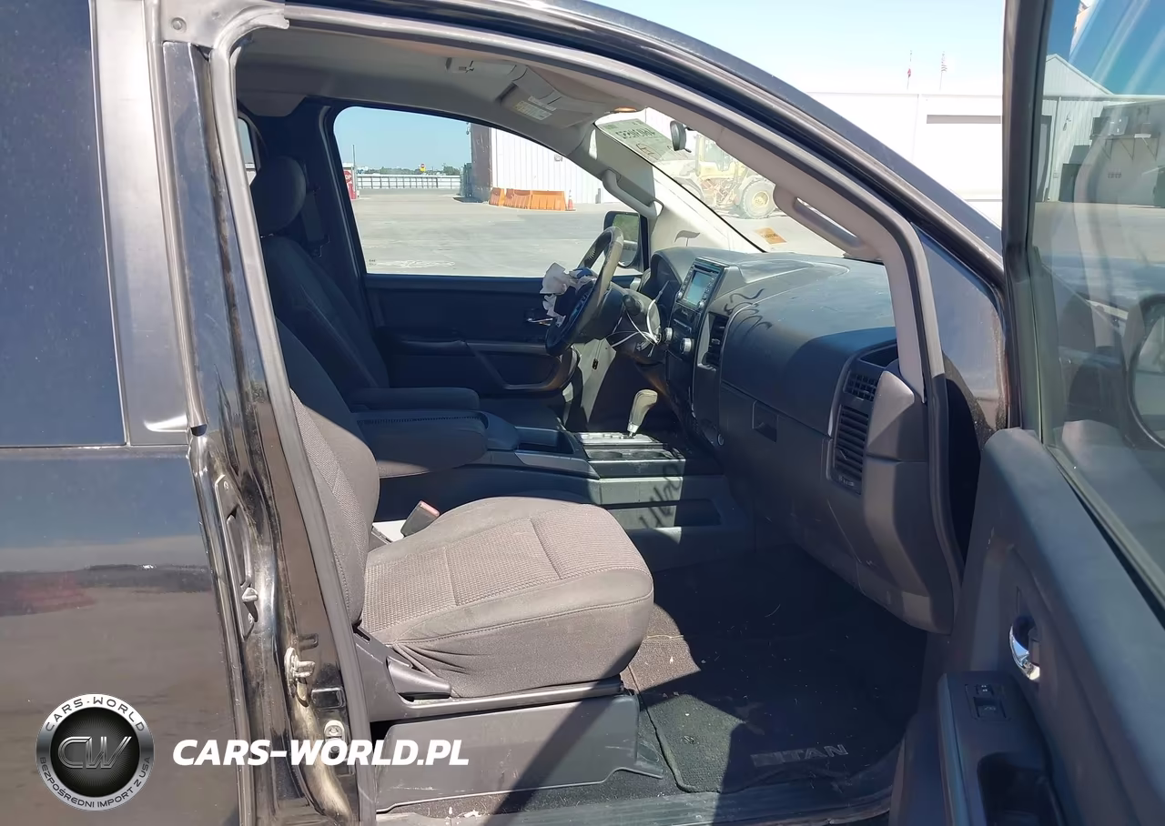 2015 Nissan Titan Sv VIN:1N6BA0CA3FN511110 - 5