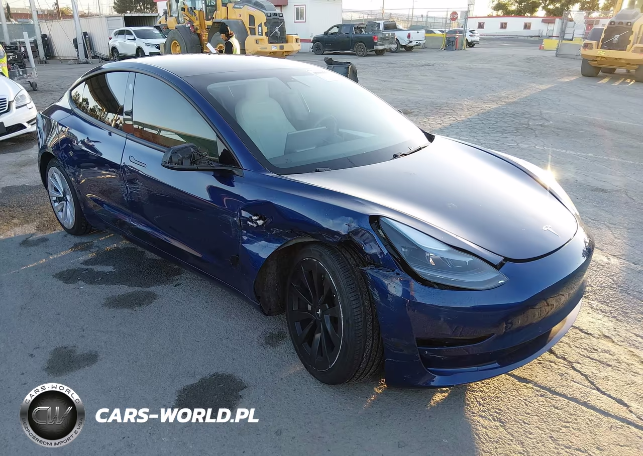 2021 Tesla Model 3 Standard Range Plus Rear-Wheel Drive