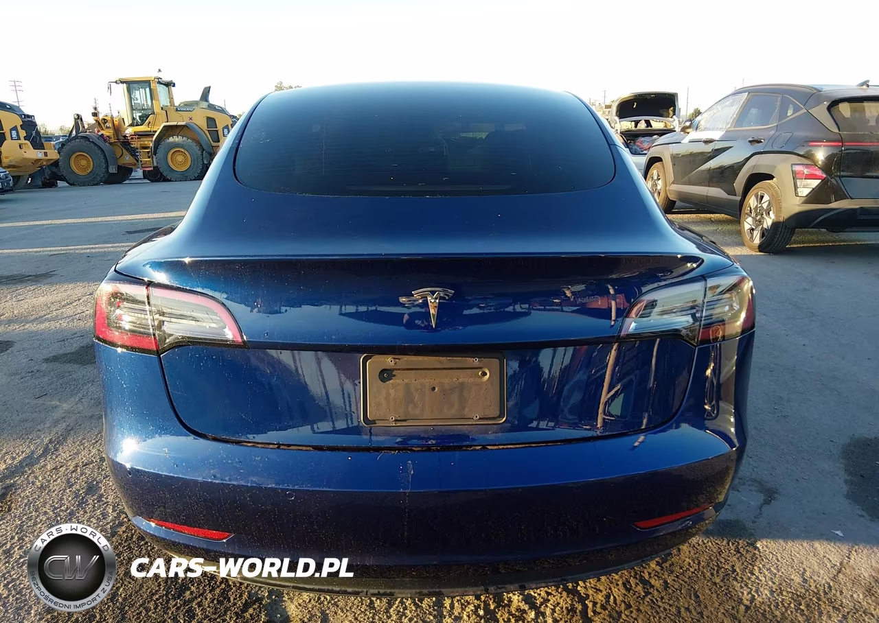 2021 Tesla Model 3 Standard Range Plus Rear-Wheel Drive VIN:5YJ3E1EA1MF978066 - 16